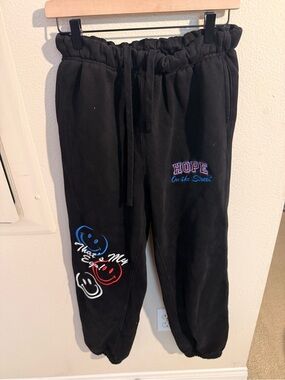 Hope On The Street Black Graphic Jogger Sweatpants Size L BTS J-Hope Embroidered